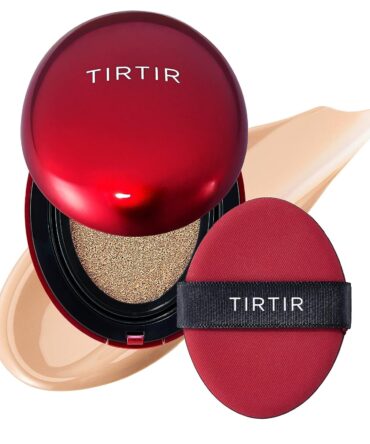 TIRTIR Mask Fit Red Cushion Foundation | Japan's No.1 Choice for Glass skin, Long-Lasting, Lightweight, Buildable Coverage, Semi-Matte (23N Sand, 0.63 Fl Oz (Pack of 1))